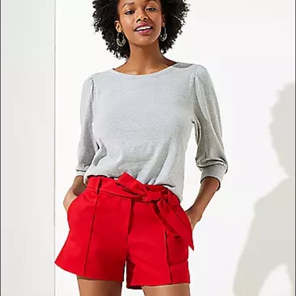 LOFT Pants - NEW • LOFT Red Belted Tie Shorts • Size 8